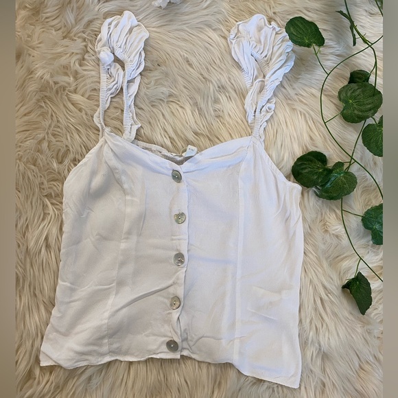 H&M Cute top - Picture 2 of 5